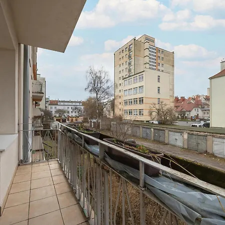 Heart Of Spacious By Renters Daire
